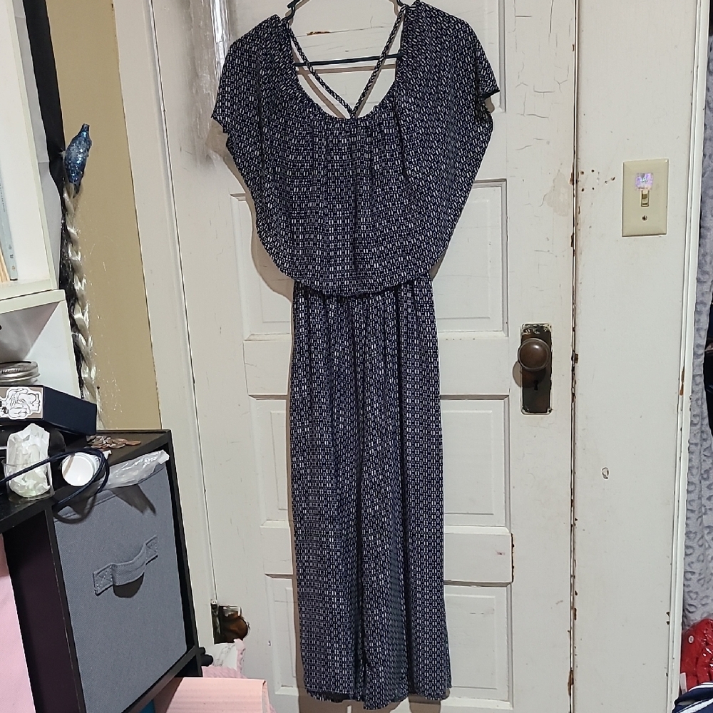 Elegant Women's Blue Patterned Jumpsuit
